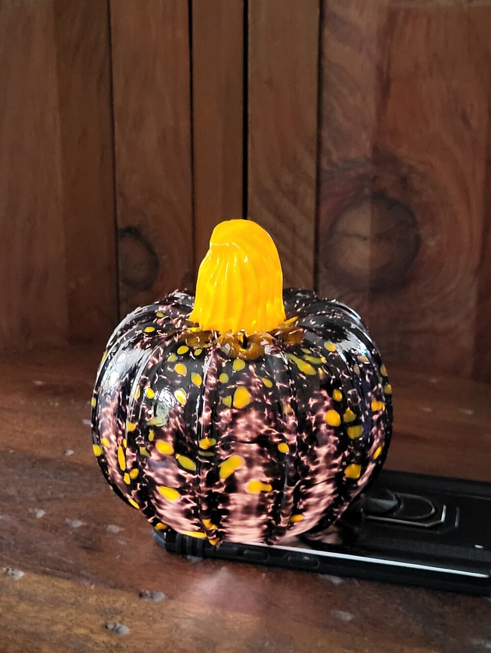 Glowy Glass Pumpkin - Picture 12 of 14